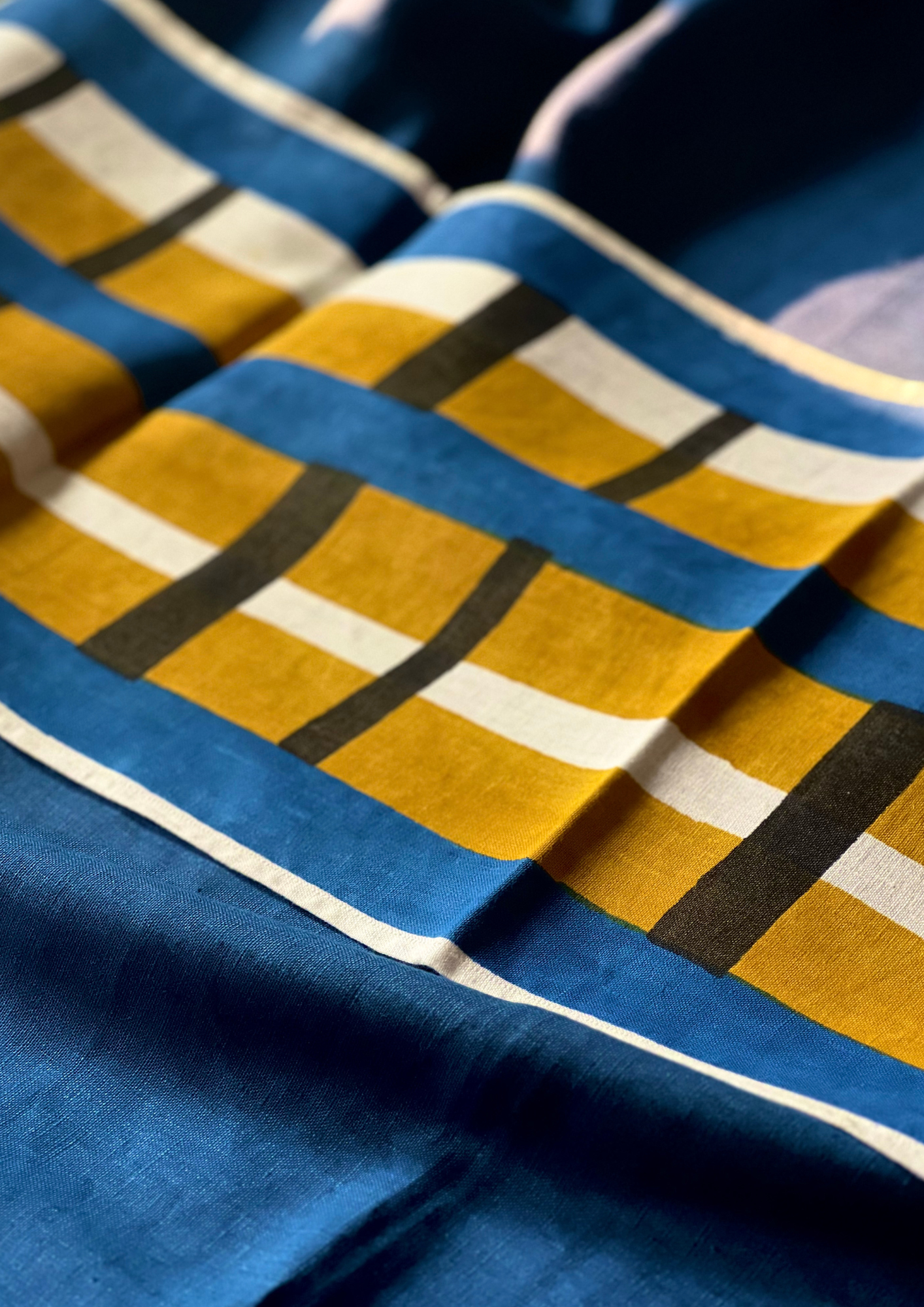 Kirei Table Runner - 33 cm × 208 cm