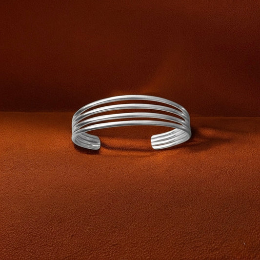 The adjustable Tolu cuff showing the flexible design that ensures a perfect fit for any wrist size.