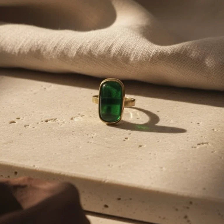 Nyoka Ring