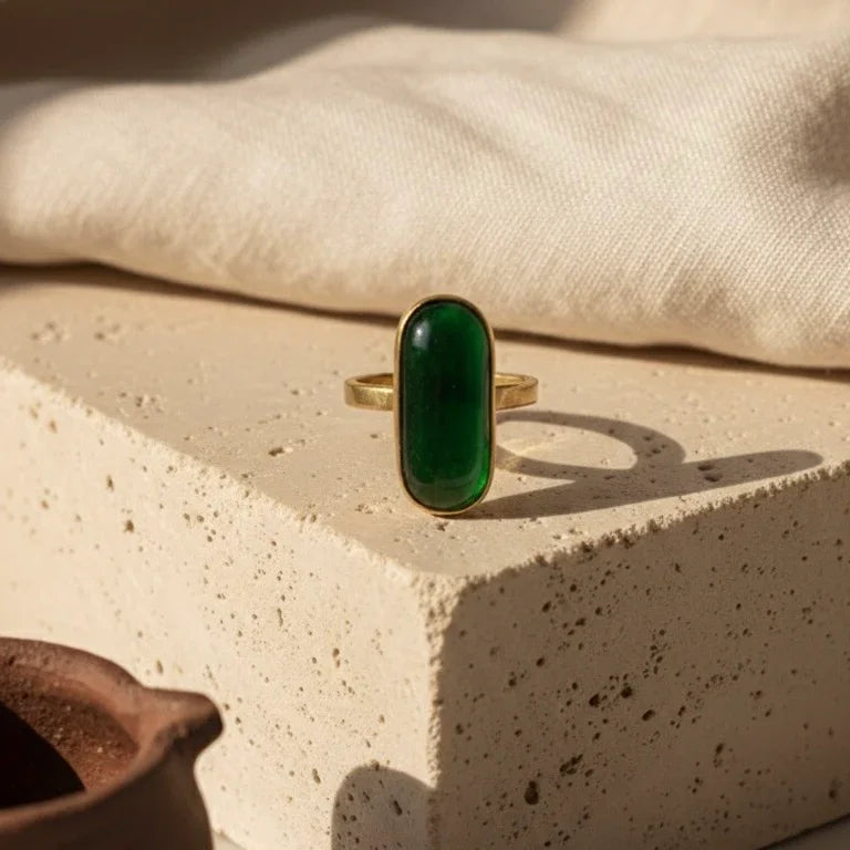 Nyoka Ring