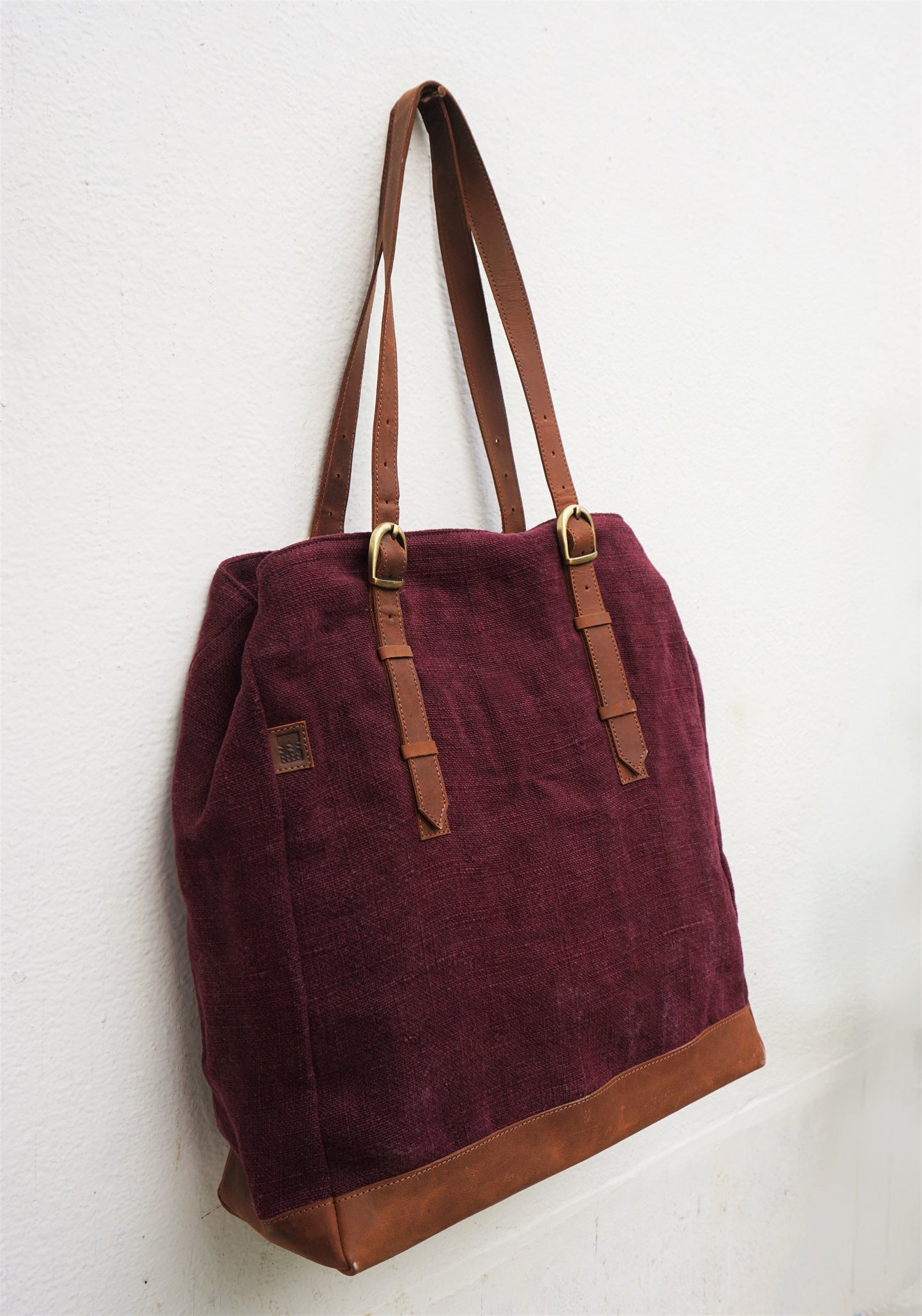 Kalaa Bass Tote | Håndlaget Totebag i Jute | Bærekraftig Indisk Håndverk